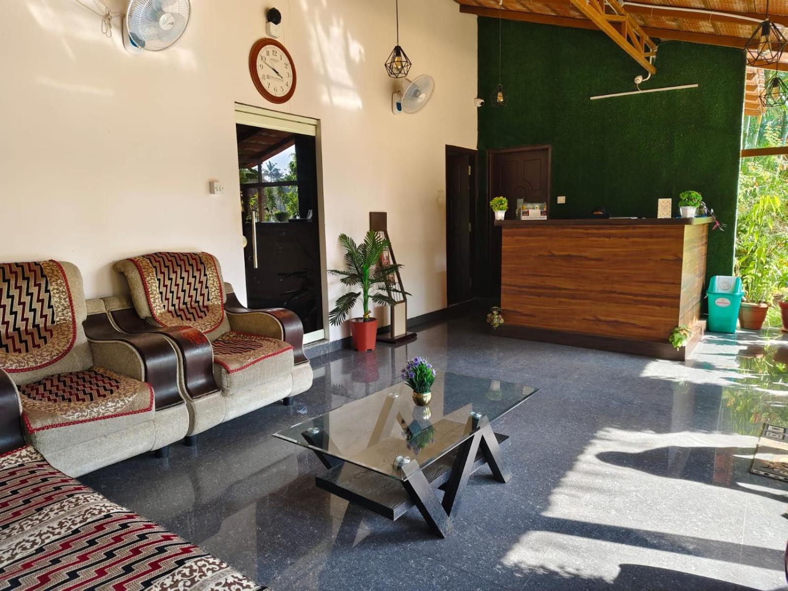 Plumeria Resort Кушалнагар Экстерьер фото